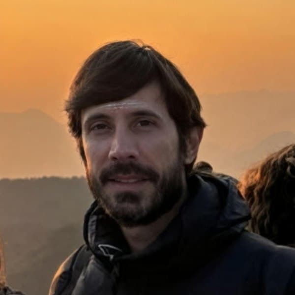 Retrato de Luciano (Ānanda Giri)