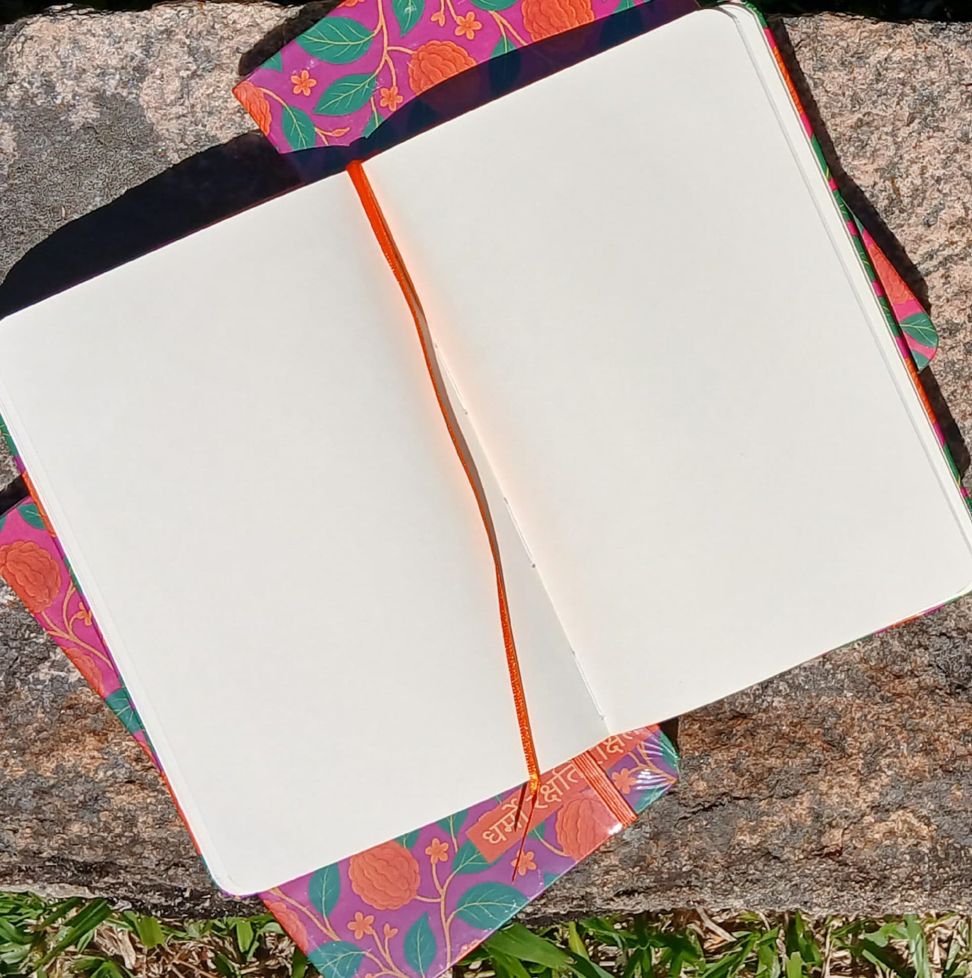 Caderno Rudraksha — 4