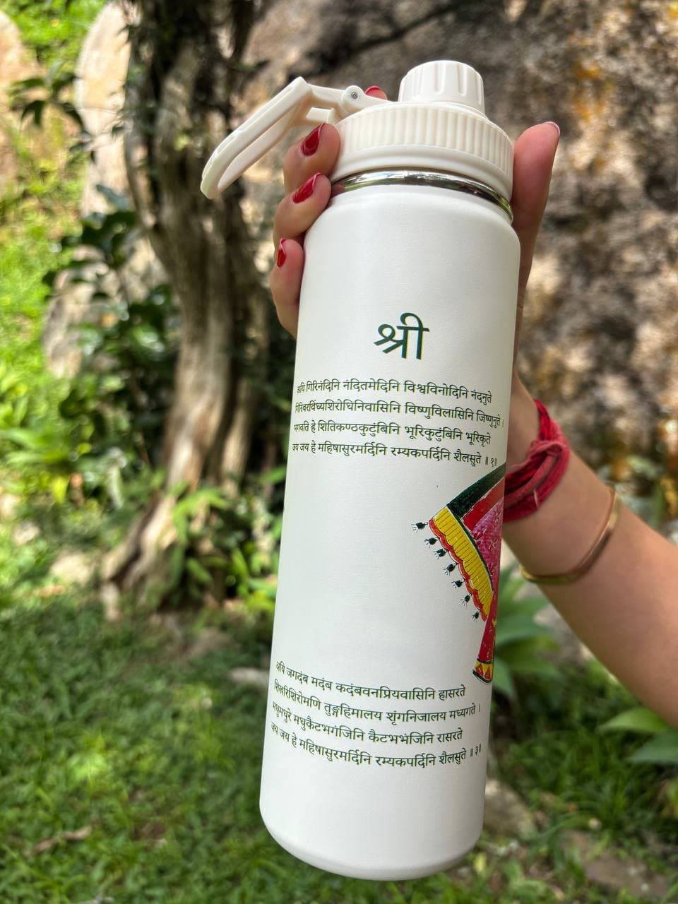 Squeeze Devis — Durgā — 2