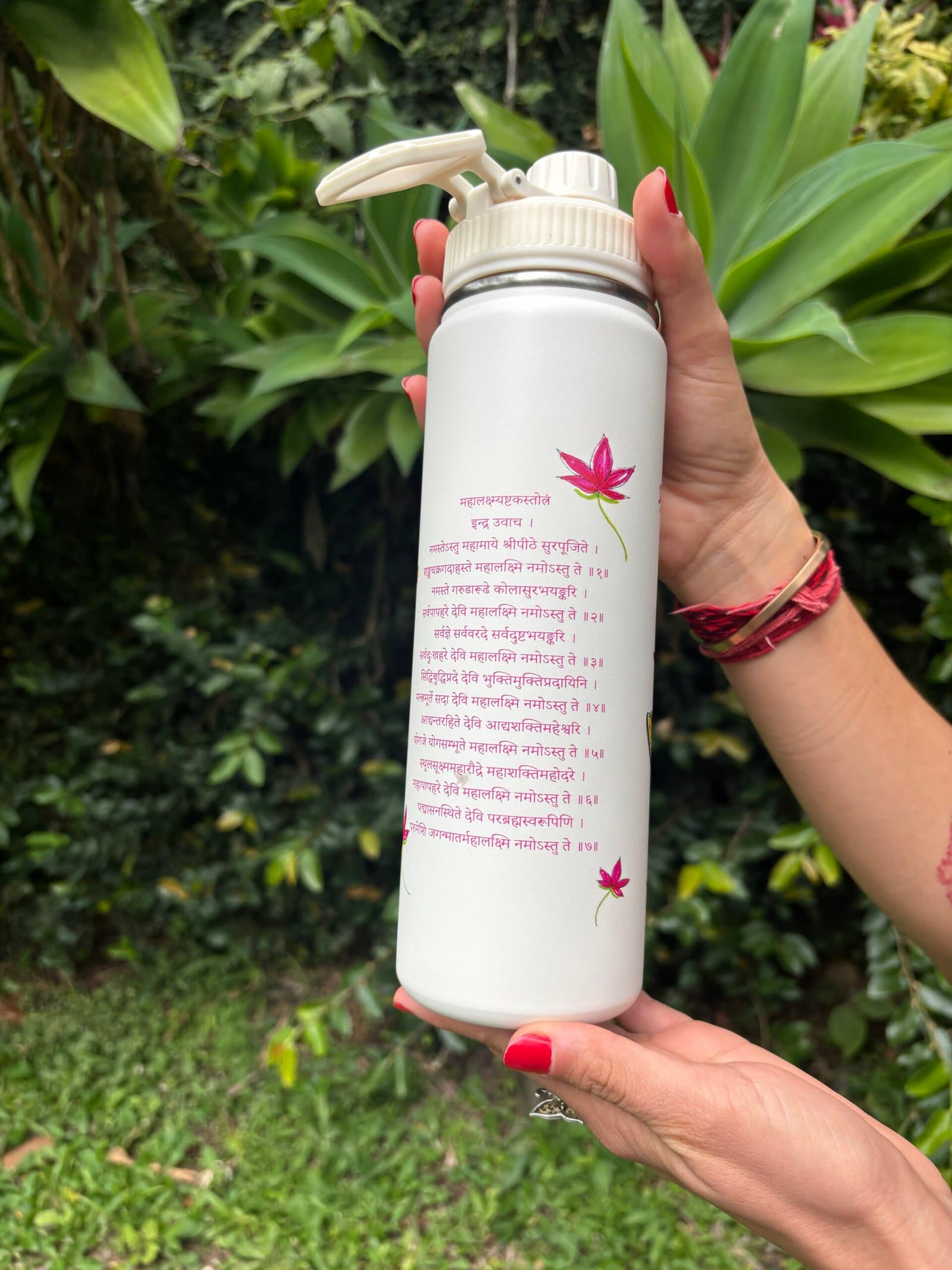 Squeeze Devis — Lakṣmī — 2